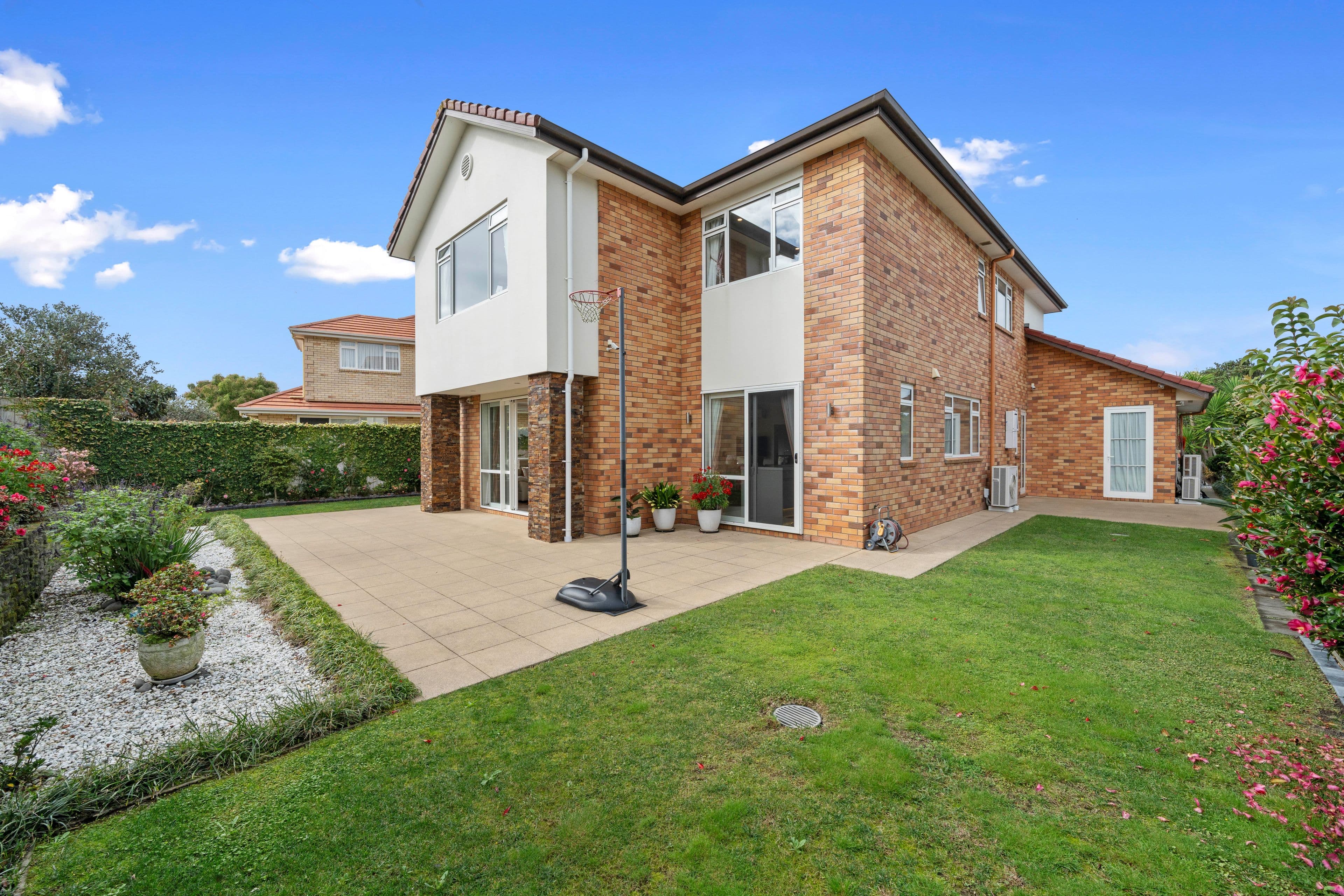 83 Capriana Drive, photo 17