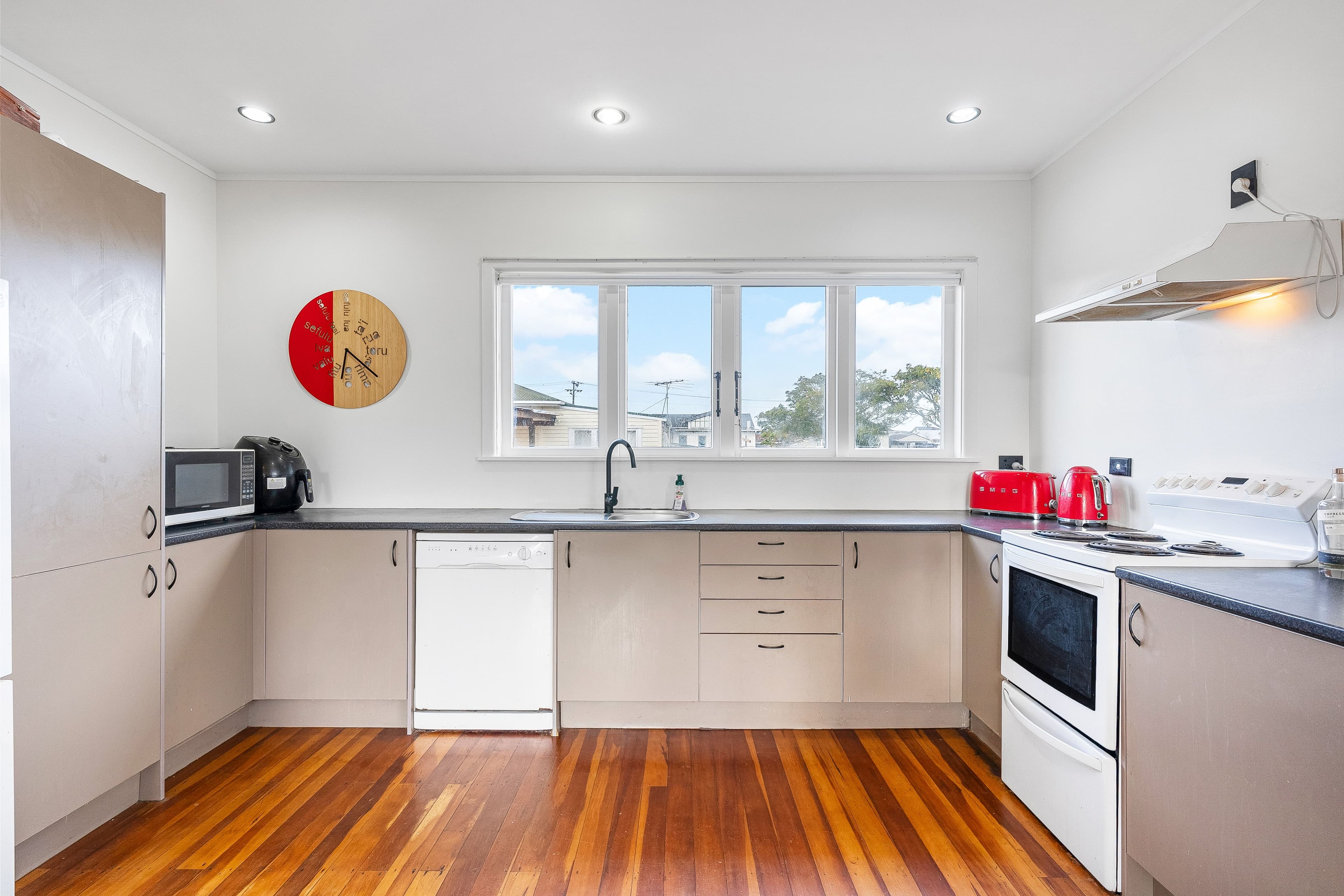 10 Berkeley Road, photo 4