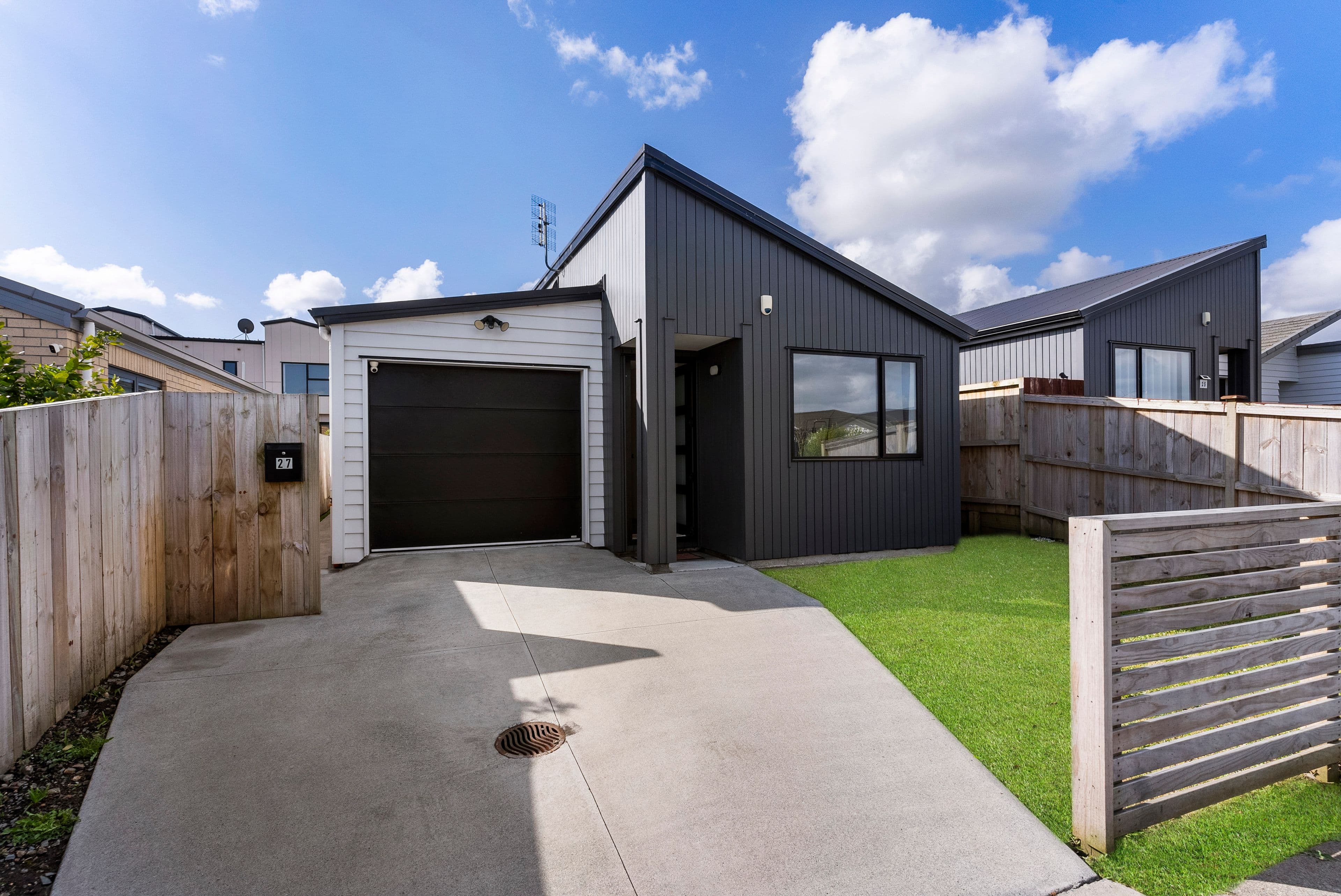 Sold — 27 Farmland Road, Papakura