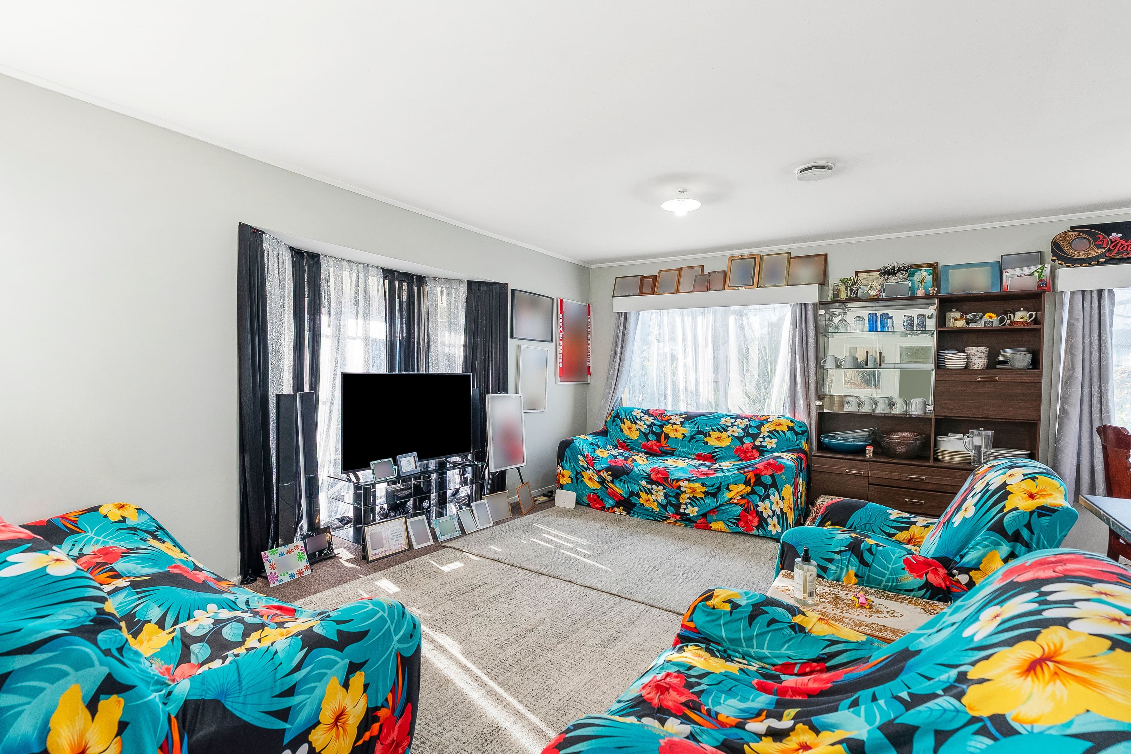 333 Roscommon Road, photo 2