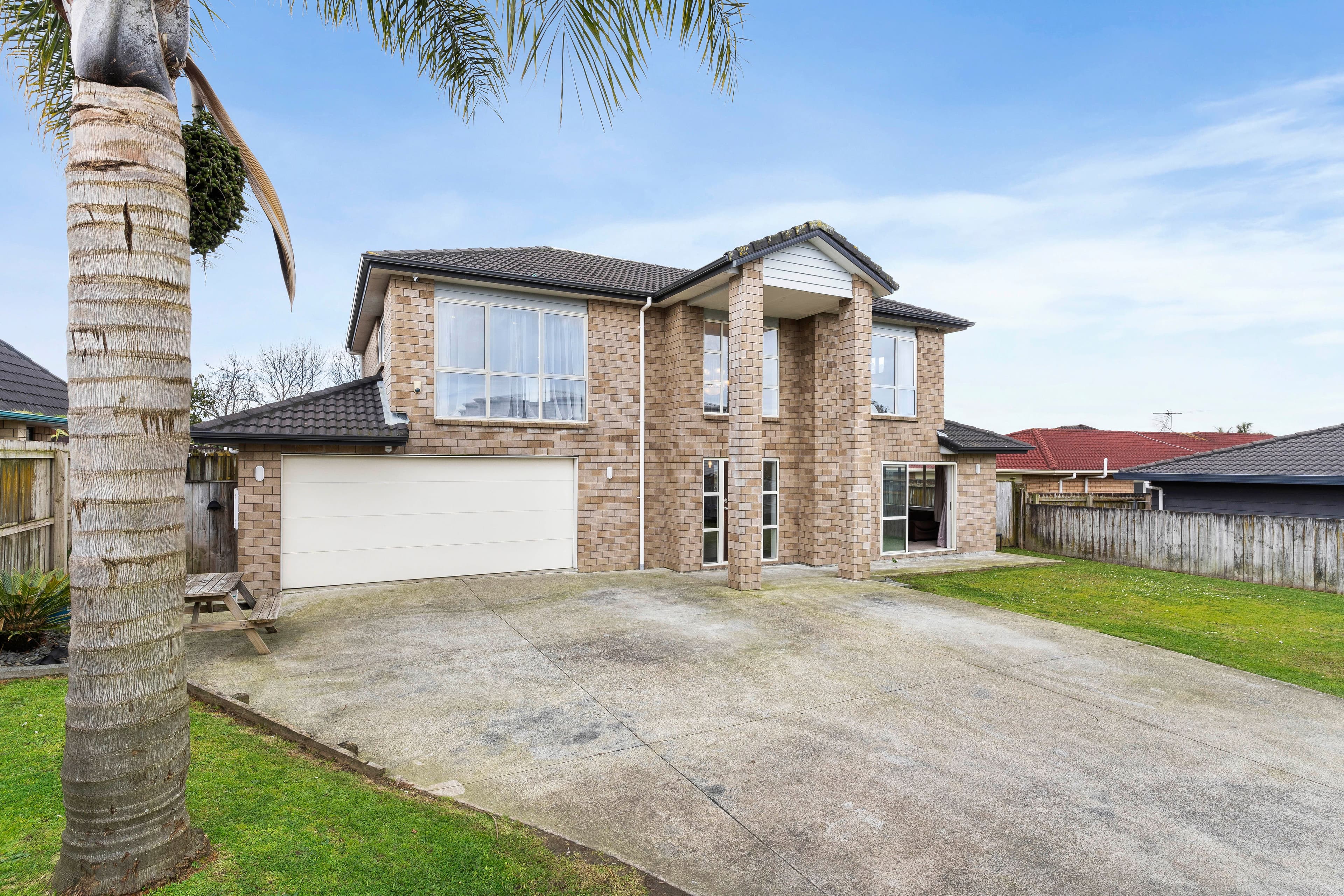 Sold — 18 Nicholas Gibbons Drive, Clendon Park