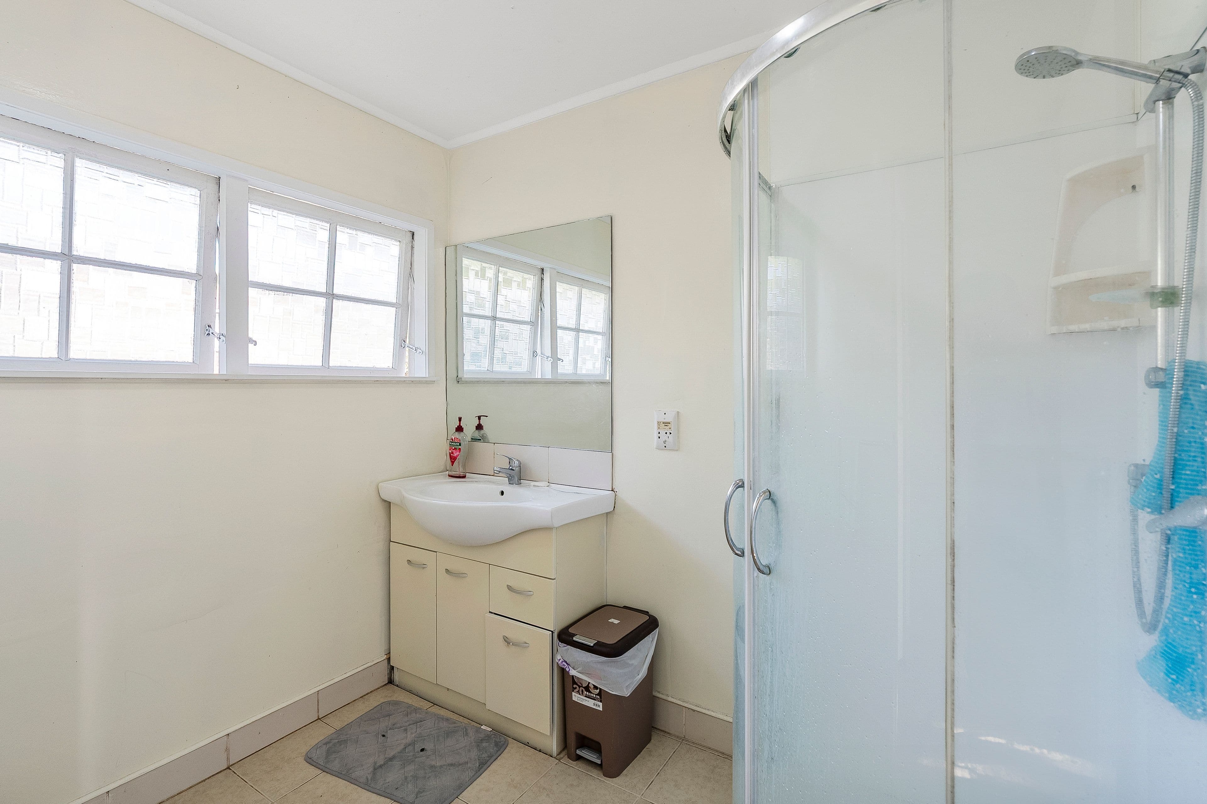 333 Roscommon Road, photo 7